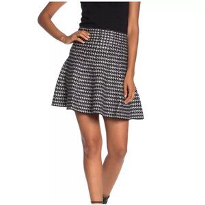 MAX STUDIO HOUNDSTOOTH SOFT KNIT PULL ON FLARE  SKIRT PREPPY GIRLY EMO SKIRT S/M